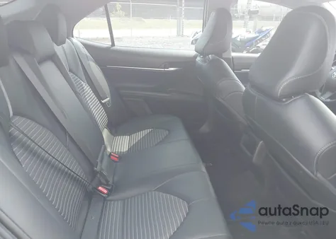 2021 Toyota Camry Se Nightshade Edition z USA, uszkodzony, nr VIN 4T1G11AK3MU410092